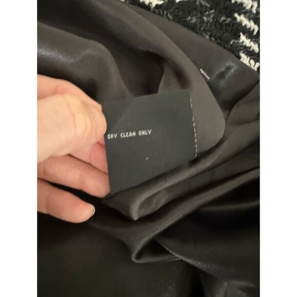 Women's Black White Classic Houndstooth Plaid Wool Blend Poncho Cape Coat Medium - Picture 5 of 5